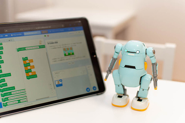 【速報】講談社がメカトロウィーゴのプログラミング学習用ロボットを発表！初のオリジナル漫画もマガポケで連載開始へ