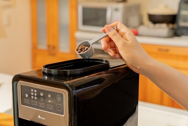 挽きたてコーヒーはアプリに”おまかせ” 　+Style「スマート全自動コーヒーメーカー」予約キャンペーン開催中