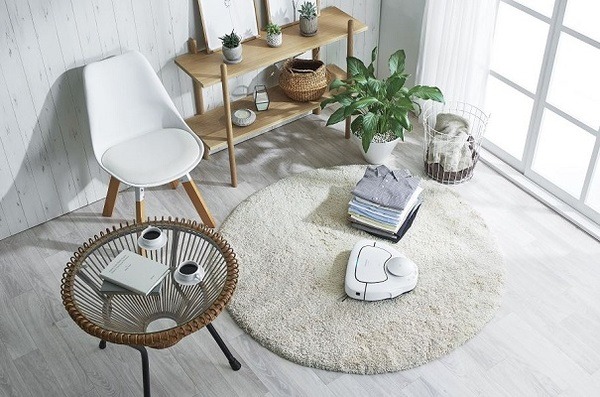 「子どもと接する業務以外の約4分の1は掃除」パナソニックがロボット掃除機を保育園に贈呈　動画「保育士さんへ、感謝の贈りもの」公開