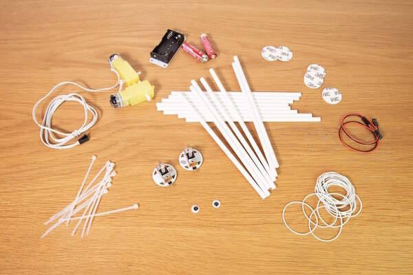 今度は紙ストローを使って組み立てる!? ユカイ工学が「小学生ロボコン2021」に向けて「ユカイなぼうけんクラフトキット」を開発