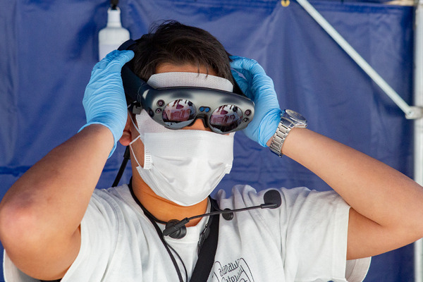 【速報】ドコモ「未来とつながる5G×XR」を高輪で体験してきた　マジックリープ1の仮想空間で近未来の5Gコミュニケーション体験