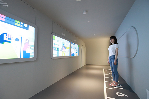 【速報】ドコモ「未来とつながる5G×XR」を高輪で体験してきた　マジックリープ1の仮想空間で近未来の5Gコミュニケーション体験