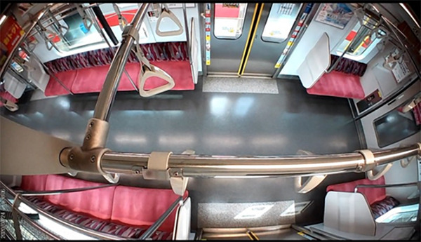東急電鉄がLED蛍光灯一体型「防犯カメラ」を全車両に設置完了！4G通信対応は鉄道業界初　ソフトバンクと連携して車内セキュリティ向上へ