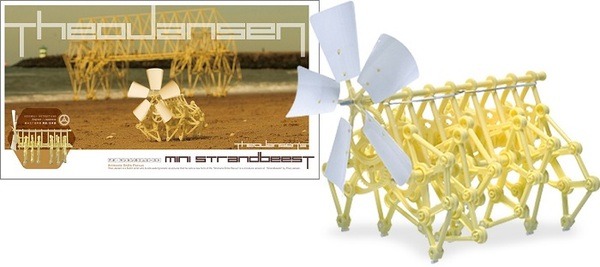 砂浜を歩くストランドビーストたち「テオ・ヤンセンWEB展覧会」期間限定で無料開催中！「風を食べる人工生命体」に惹きこまれる