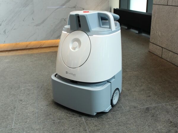 京王が新型コロナウイルス対策でホテルの自動化を発表　AI清掃ロボット「Whiz」と非対面のセルフチェックイン端末を導入