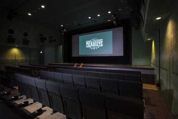 講談社×ソフトバンク5G「Mixalive TOKYO」全フロアを5G化したライブ＆ハイブリッドシアターに進化　「進撃の巨人」コラボ企画も発表