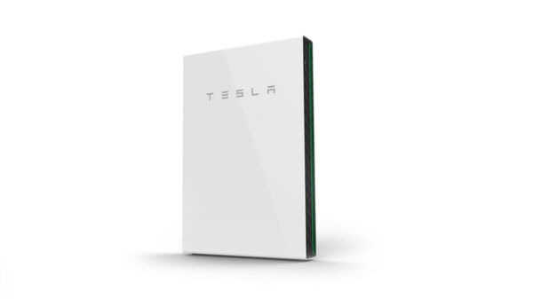 日本にもテスラの家庭用蓄電池「Powerwall」がやってきた！ 蓄電容量は13.5kwh、出力は5kW、導入事例ビデオも2本公開