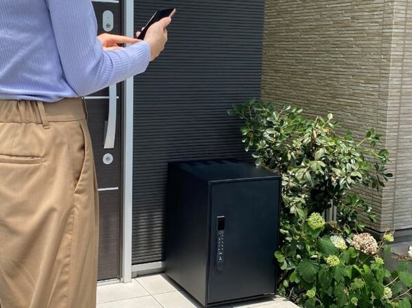 ビットキーがパナソニックとIoT宅配ボックスを共同開発し、ソフトバンクの実証実験に供給 将来的にはサブスクで展開