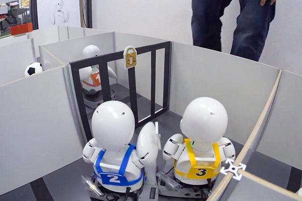 【速報】走れる分身ロボット「OriHimeカート」でスポーツ大会を開催　SMA当事者がリモートで「迷宮からの脱出」競技を満喫　バイオジェン杯