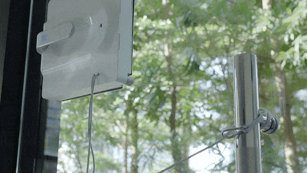 ガラスをピカピカに仕上げる窓掃除ロボット「Transtar」 Makuakeで目標金額の1835%を達成中 ファンディングは9/29まで