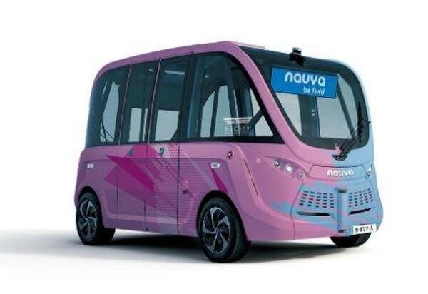 【速報】ハンドルのない自動運転バスが羽田空港の隣接施設を定常運行で走る　「HICity」で誰でも無料でNAVYA ARMAに乗車可能に