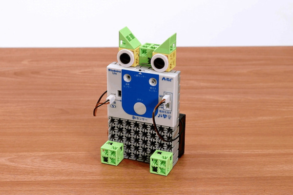 障害物があると自動でブレーキでかける自動運転ロボットが作れる　アーテックの『はじめてのプログラミング工作キット』10/21発売