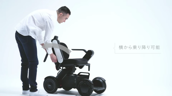 WHILLが近距離モビリティの新製品「WHILL Model C2」発表　乗り心地と操作性が向上　シニア層の外出頻度アップに貢献したい