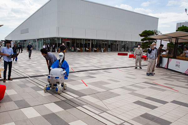 羽田に未来型スマートシティ「HANEDA INNOVATION CITY」オープン、早速行ってきた　ロボットや自動運転バスなど先進技術と日本文化がいっぱい