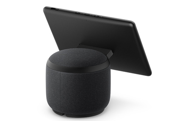 人の動きに合わせてスクリーンが左右に自動で追従、第3世代「Echo Show 10」年内に発売　価格は29,980円