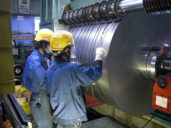 住友商事、製造現場でローカル5Gで実証実験を開始「AI解析で目視検査の自動化」など