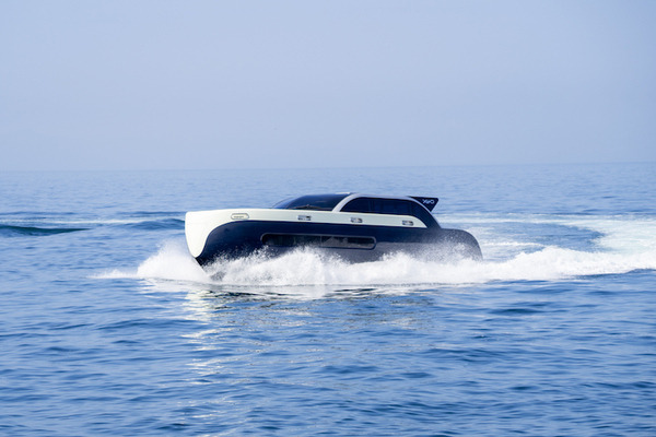 AIが安全な航行をサポート 進化するAIクルーザーをMarine Xが発表　船体のデザインはロボホンの高橋智隆氏が担当