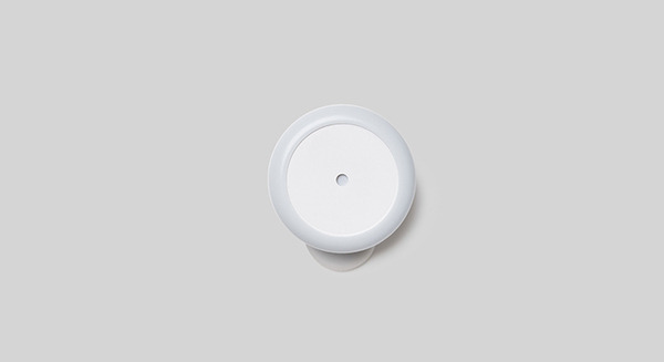 動物病院がつくった犬猫ペット用 IoT活動量計「プラスサイクル」新モデル発表　負担の少ないデザイン　データ同期等のアプリ改善も