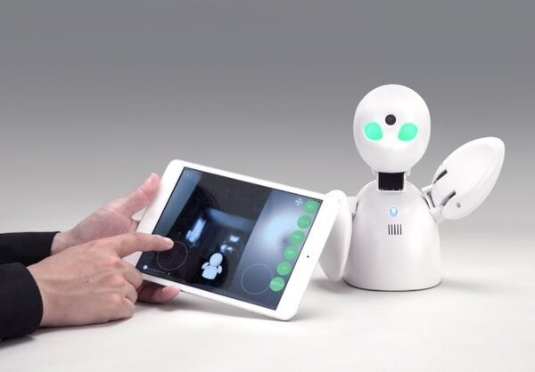 分身ロボット「OriHime」を活用した企業受付ソリューション「受付OriHime」提供開始 パソナが全国の対象企業で採用
