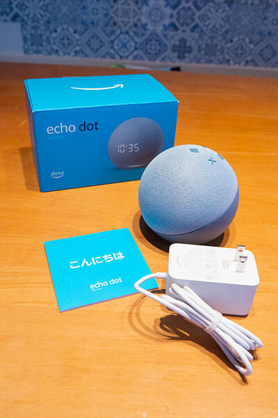 新型エコードットは球状デザインになって音質はどう変わった? 「Echo Dot with clock」(第4世代)速攻レビュー　第2世代「Echo Dot」と聴き比べ