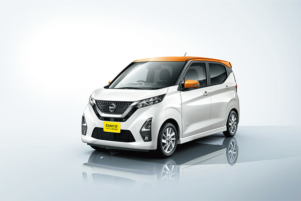 【可愛い】ねこ用日産軽自動車「にゃっさんデイズ」ってなに? 日産の先進技術動画がねこ様一色に!?　猫カフェ「MOCHA」とコラボ企画も