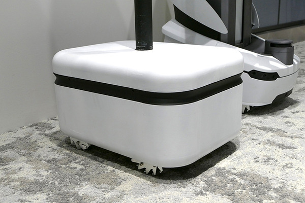 Mira Robotics、シンプルな「ugo Stand」を発表　21年から警備用途に本格展開へ