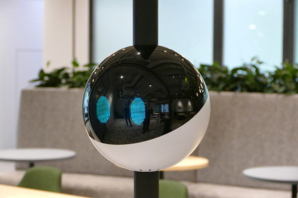 Mira Robotics、シンプルな「ugo Stand」を発表　21年から警備用途に本格展開へ