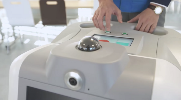 清掃・警備・案内機能を備えたオムロンの複合型サービスロボット「Toritoss」ついに提供開始！簡単、安全、充実のサポート体制