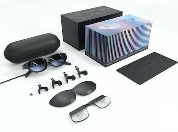 KDDIスマートグラス「NrealLight」は見たものをAIが自動翻訳してくれる　会話相手の話も自動翻訳　ロゼッタが開発