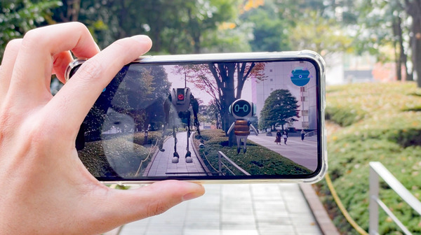 小田急とドコモがXR技術で仕掛ける「XRシティ 新宿」スタート　ARファッションショー＆美術館、XRアトラクション体験レポート