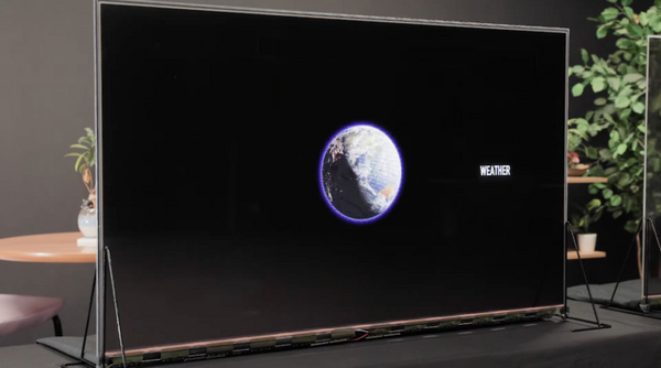 パナソニックが55V型の透明有機ELディスプレイモジュールを商品化 厚さは1cm未満 高い透明性と色鮮やかな高画質映像を実現