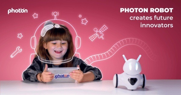 ポーランド生まれのカワイイ本格派プログラミングロボット「フォトン」 クラウドファンディング5日目で目標金額を達成