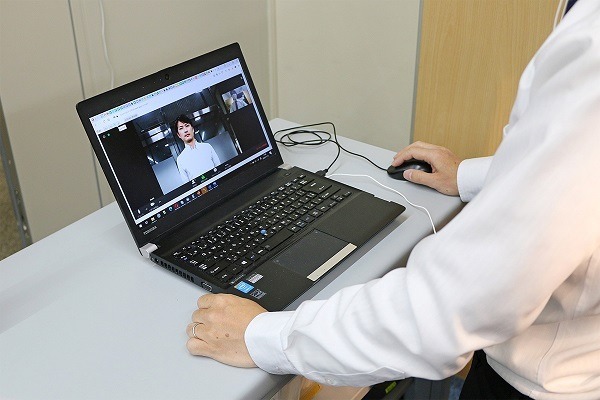 【動画あり】Webミーティングに遠隔操作ロボット！ヴイストンがWeb会議で操縦可能なリモート制御オプションを発売