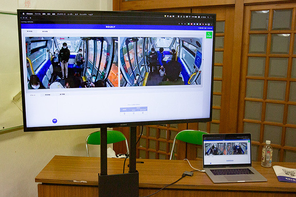 【日本初】自治体が自動運転バスを実用化、境町で一般公道を毎日走る！出発式／体験乗車／インフラ事情を写真と動画でレポート