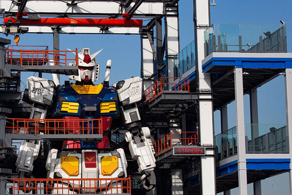 【速報】「動く実物大ガンダム」横浜でついに公開！見どころとポイントを写真と動画で徹底解説「ガンダムファクトリー横浜」