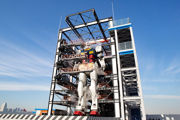 【速報】「動く実物大ガンダム」横浜でついに公開！見どころとポイントを写真と動画で徹底解説「ガンダムファクトリー横浜」