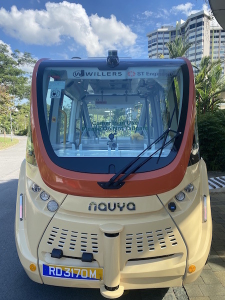 WILLERの子会社がシンガポール国立庭園で自動運転バス「NAVYA ARMA」運行の実証実験　2年間の長期実施予定