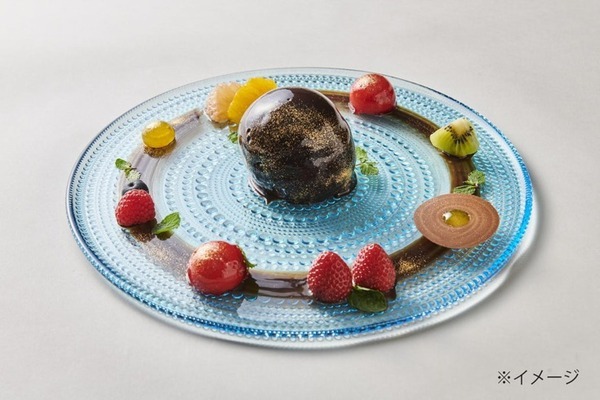 宇宙空間がテーマの体験型カフェ「SORAYUME」(ソラユメ) 　人型ロボット「Pepper」がお出迎え、宇宙エレベーター体験も