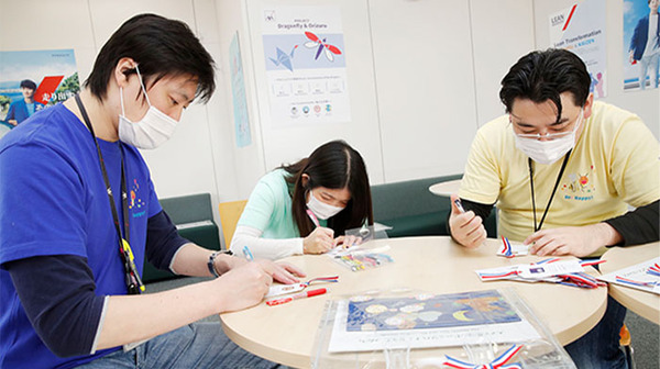 アクサ損害保険 分身ロボット「OriHime」を使って病気と闘う子ども達に「外の世界の体験」をプレゼント