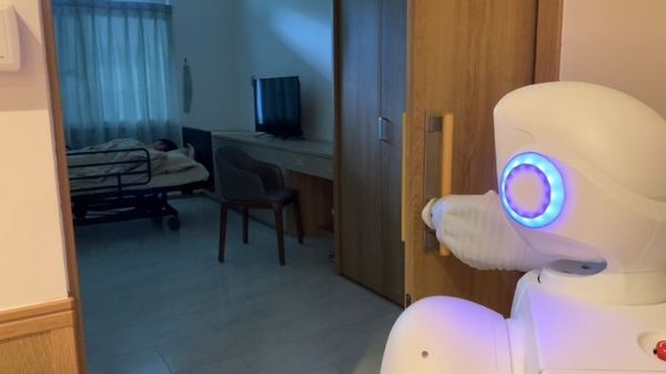 学研グループ2社がAI搭載型ロボット「アイオロス・ロボット」 を6事業所で本格導入　高齢者住宅施設で消毒や夜間巡視作業