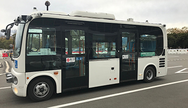 【速報】5G通信を使った「レベル4」の自動運転バスを実証運行　NEC、群馬大学らが前橋で通常運行バスとして利用者を乗せて実施