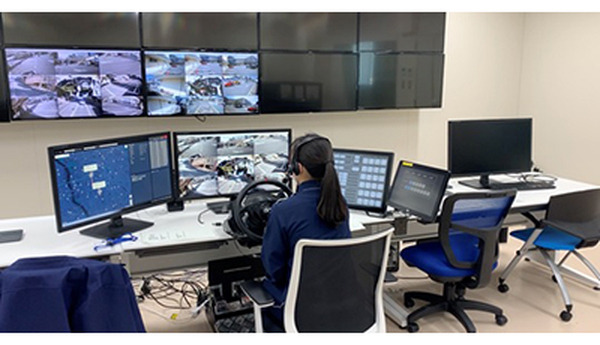 【速報】5G通信を使った「レベル4」の自動運転バスを実証運行　NEC、群馬大学らが前橋で通常運行バスとして利用者を乗せて実施