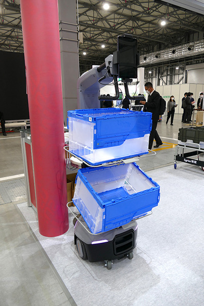 新型協働ロボット、アシストスーツ、消毒ロボットや遠隔接客　新型コロナ禍の「第5回ロボデックス」レポート