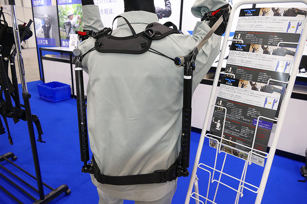 新型協働ロボット、アシストスーツ、消毒ロボットや遠隔接客　新型コロナ禍の「第5回ロボデックス」レポート