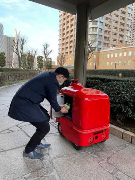 【国内初】 ZMP自動宅配ロボット「デリロ」が10店舗の商品を対象顧客にデリバリー　佃・月島エリアで実証実験
