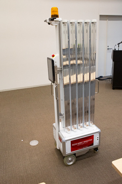 自律移動/清掃/消毒/配膳/警備/遠隔案内など14種類のロボットが集結！「あいちロボットショーケース」レポート(1)