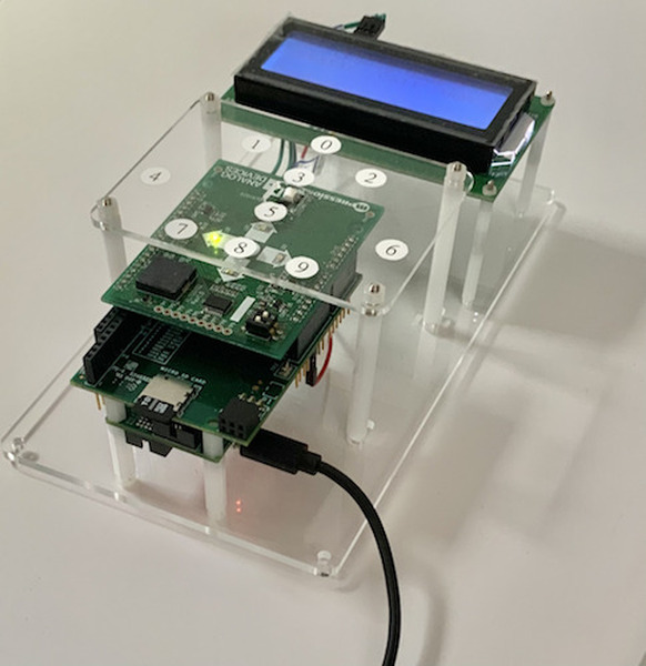 カメラを使わない光学式非接触ユーザインターフェース QuantumCoreとマクニカが共同開発