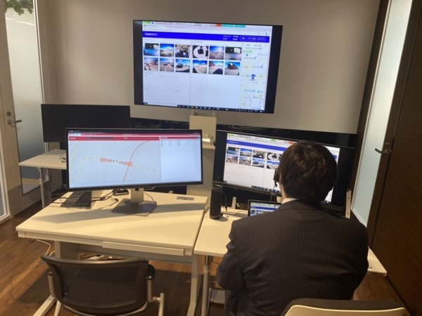 長崎県で自動運転タクシーの公道走行実験、東京都内から遠隔サポート！KDDIやアイサン、ティアフォーらが安全性の向上を検証