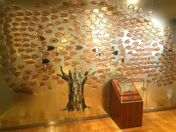 『LOVOT』×ウェスティンホテル東京 クリスマスチャリティーとして約64万円を「ドナルド・マクドナルド・ハウス」へ寄付