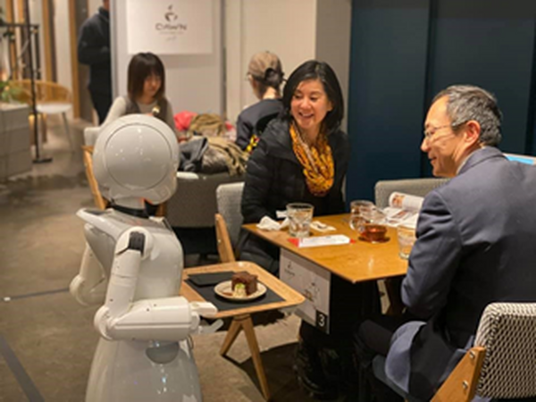 【速報】外出困難者が分身ロボットで働く「分身ロボットカフェDAWN」の常設実験店が日本橋エリアにオープン